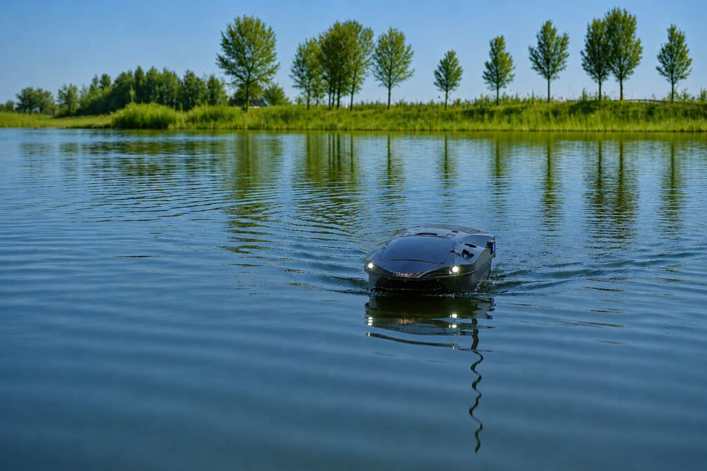 GT Standaard voerboot โ FishFun Baitboats GT Standaard varen