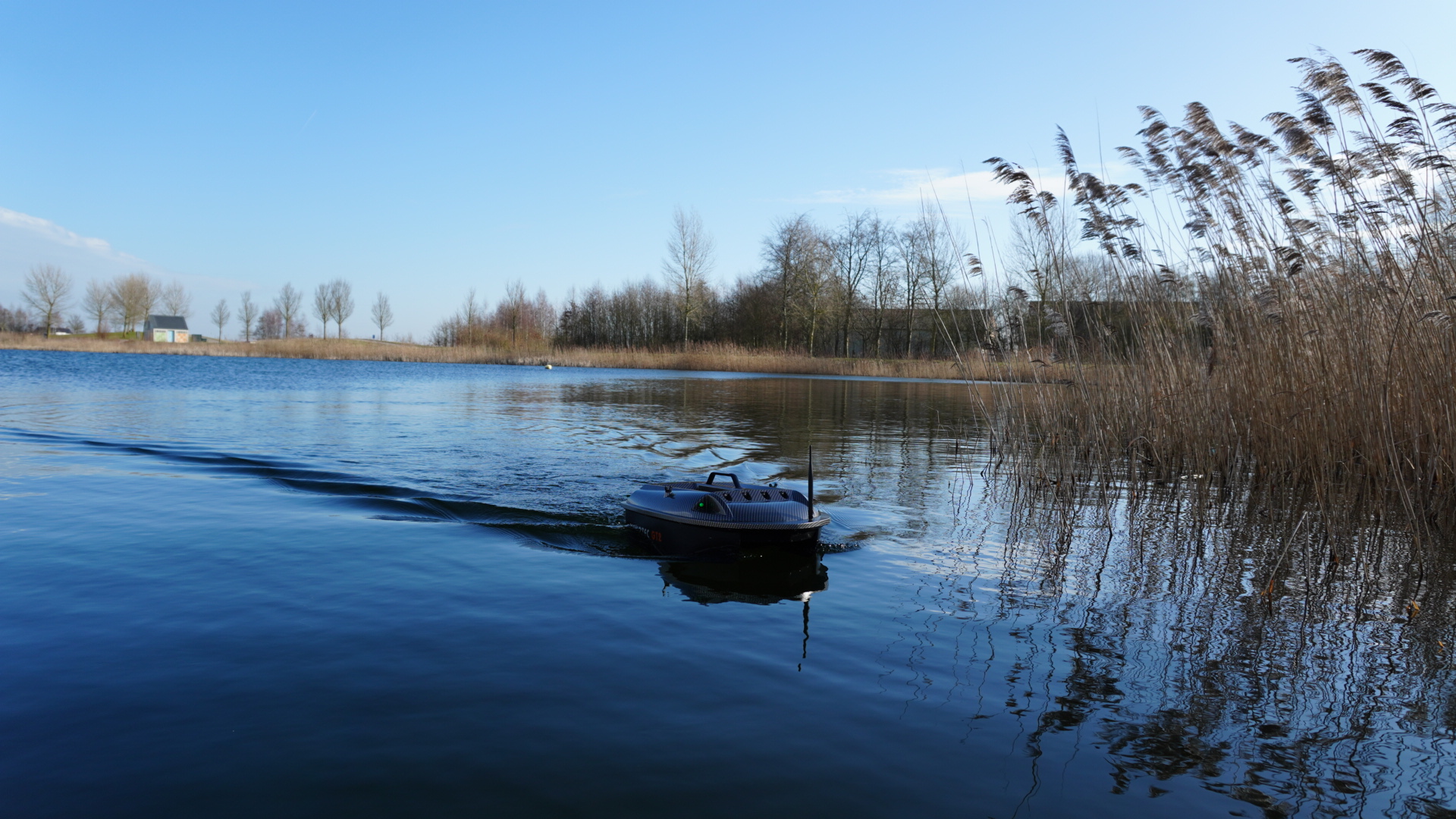 GT2 voerboot zijzicht